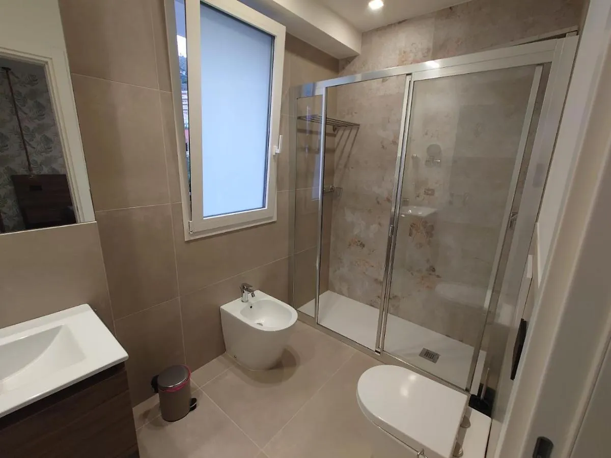 Don Turi - Charming Room Giardini Naxos Oda ve Kahvaltı